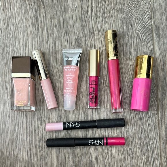 Pink Makeup Set - Picture 8 of 8